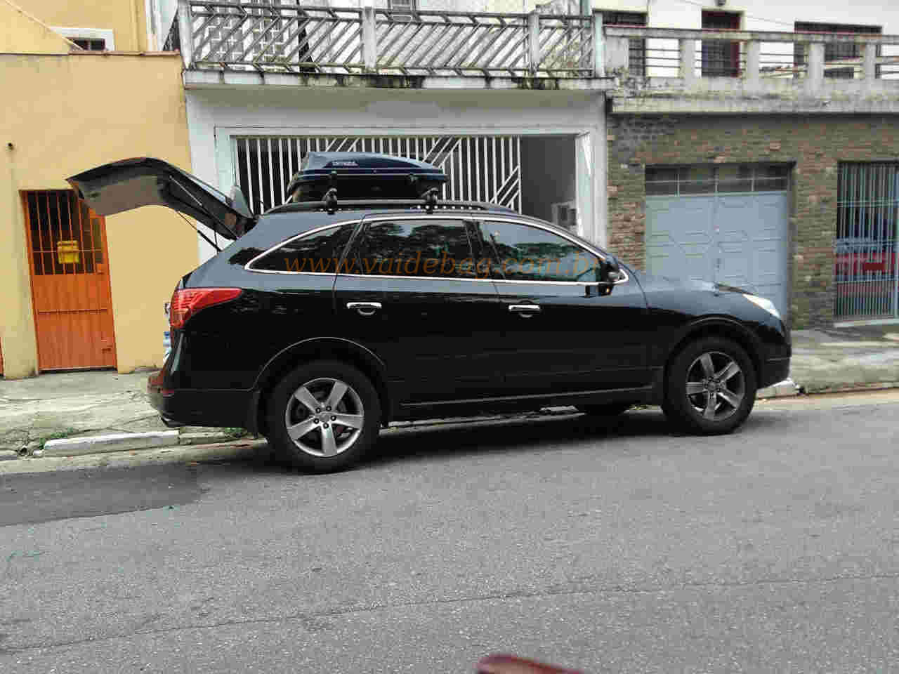 Bagageiro Motobul 270 litros Rack Aluguel de Bagageiro Salvador Bahia