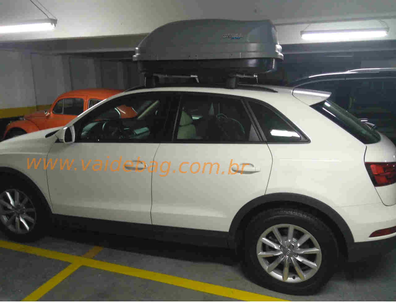 Bagageiro de teto Audi Motobul 510 litros Light Aluguel Locação