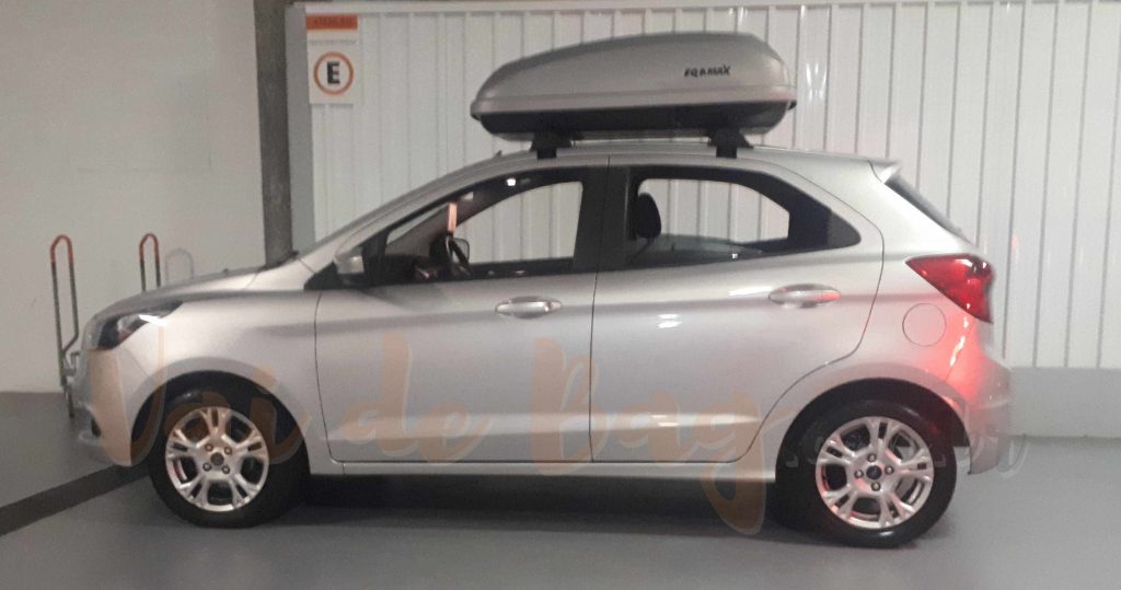 bagageiro de teto para carro alugado onix
