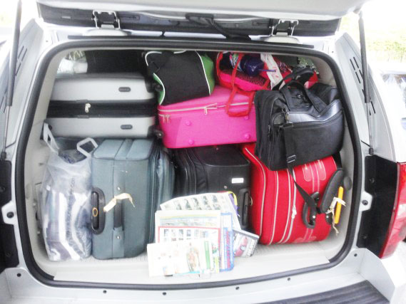 Porta malas cheio alugue um bagageiro e Vaidebag
