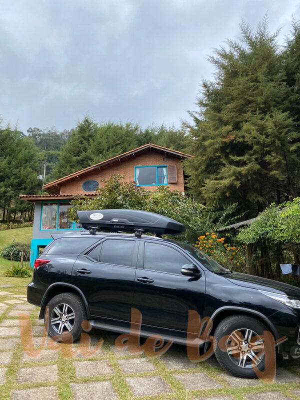 bagageiro de teto thule motion xt xxl 610 litros toyota hilux sw4 vaidebag