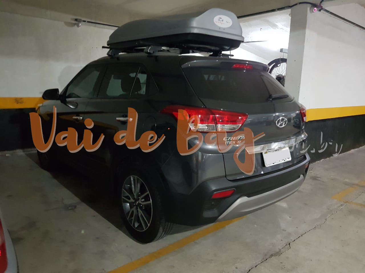 Maleiro para carro
